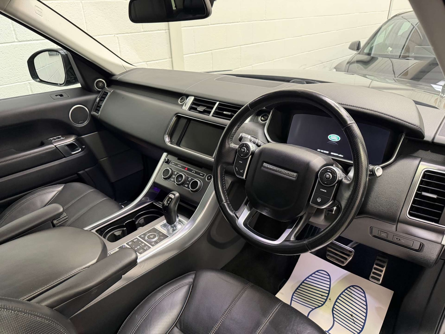 Used Land Rover Range Rover Sport 2016 for sale - 76836475: Photo 9