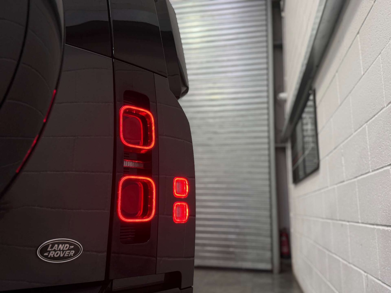 Used Land Rover Defender 2022 for sale - 76453780: Photo 13