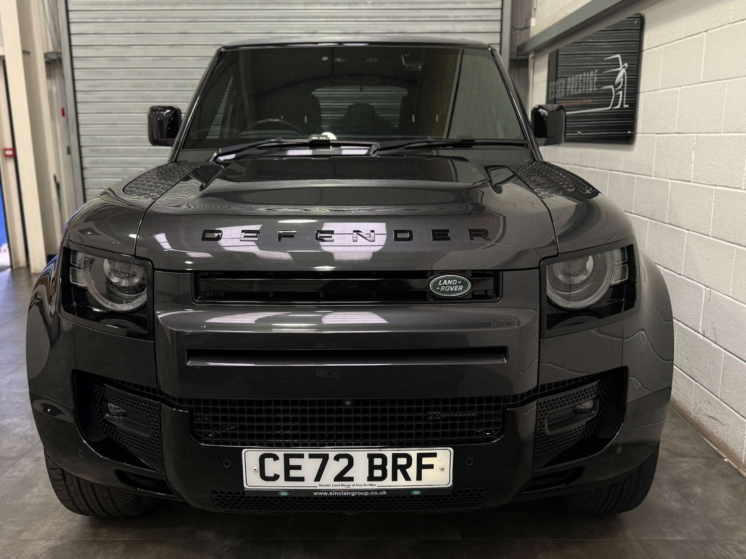 Used Land Rover Defender 2022 for sale - 76453780: Photo 2