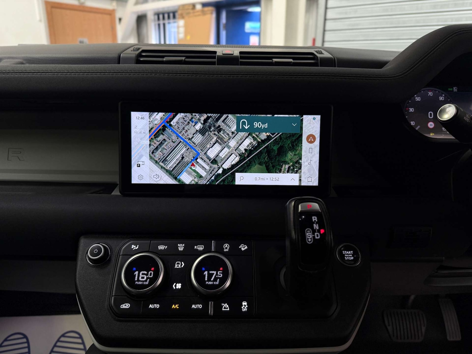 Used Land Rover Defender 2022 for sale - 76453780: Photo 22