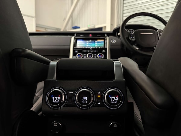 Used Land Rover Discovery 2017 for sale - 76265240: Photo 24