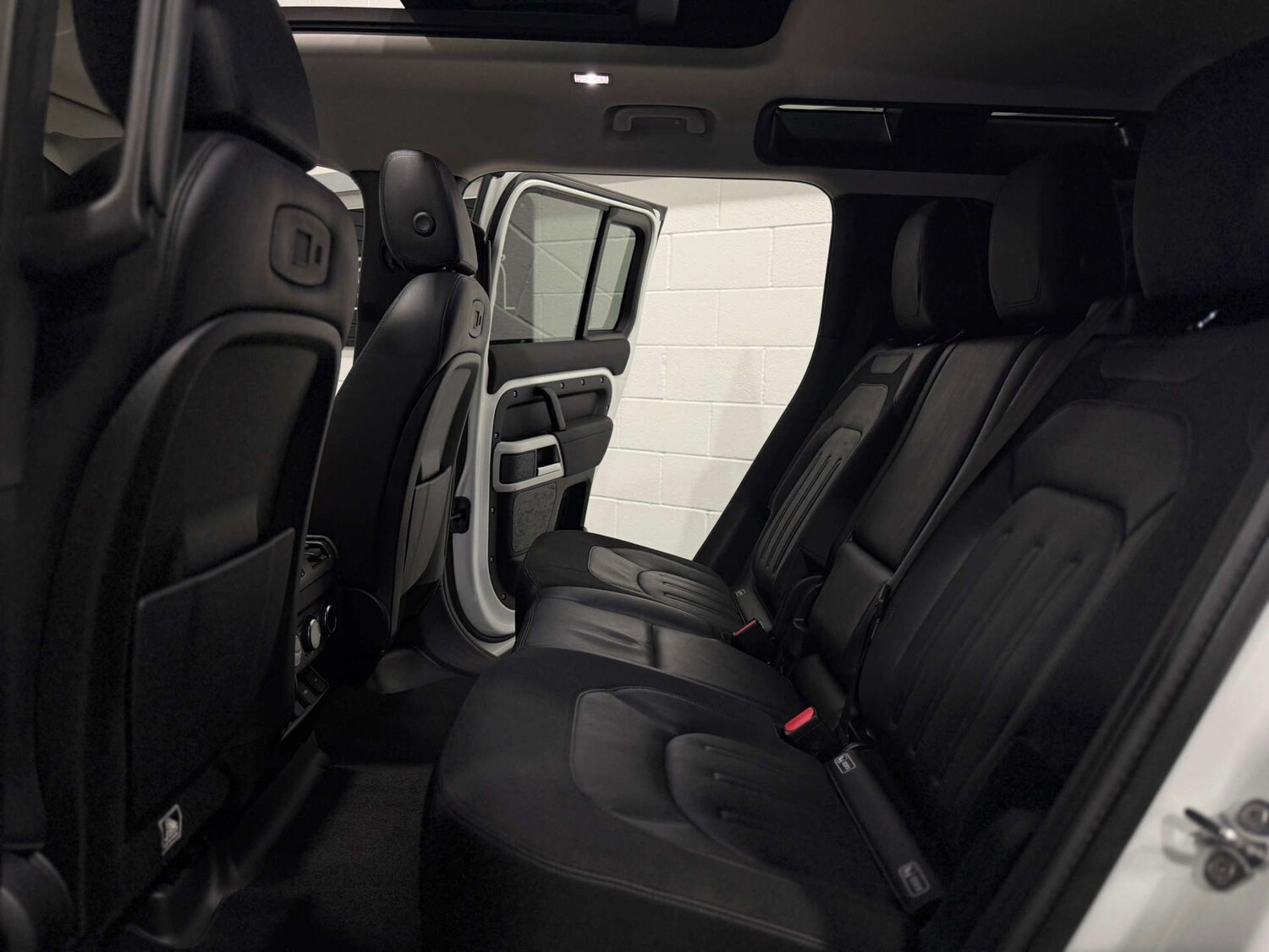 Used Land Rover Defender 2020 for sale - 77498246: Photo 19