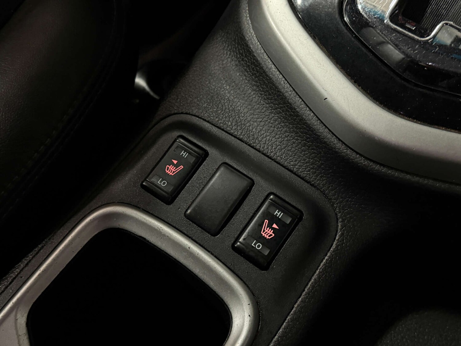 Used Nissan Navara 2018 for sale - 77398263: Photo 20