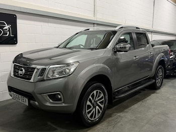Used Nissan Navara 2018 for sale - 77398263: Photo