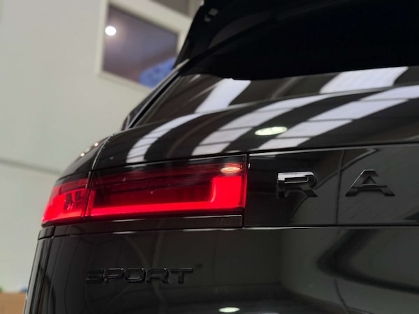 Used Land Rover Range Rover Sport 2022 for sale - 76277836: Photo 10