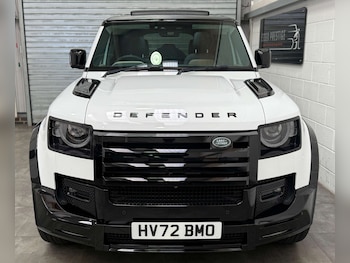 Used Land Rover Defender 2023 for sale - 79603570: Photo