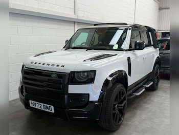 Used Land Rover Defender 2023 for sale - 79603570: Photo
