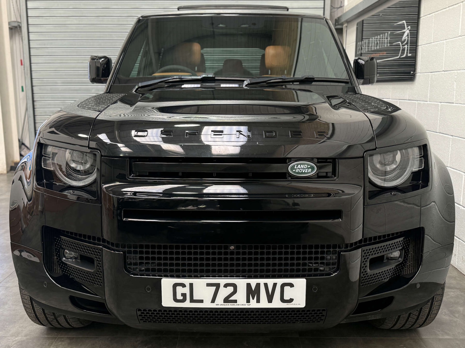 Used Land Rover Defender 2022 for sale - 77558189: Photo 2