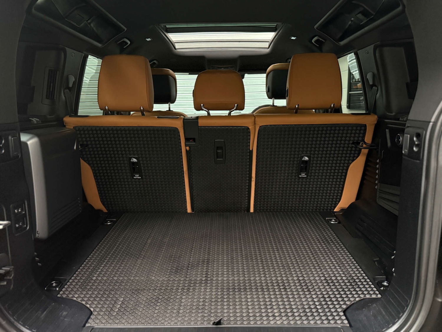 Used Land Rover Defender 2022 for sale - 77558189: Photo 22