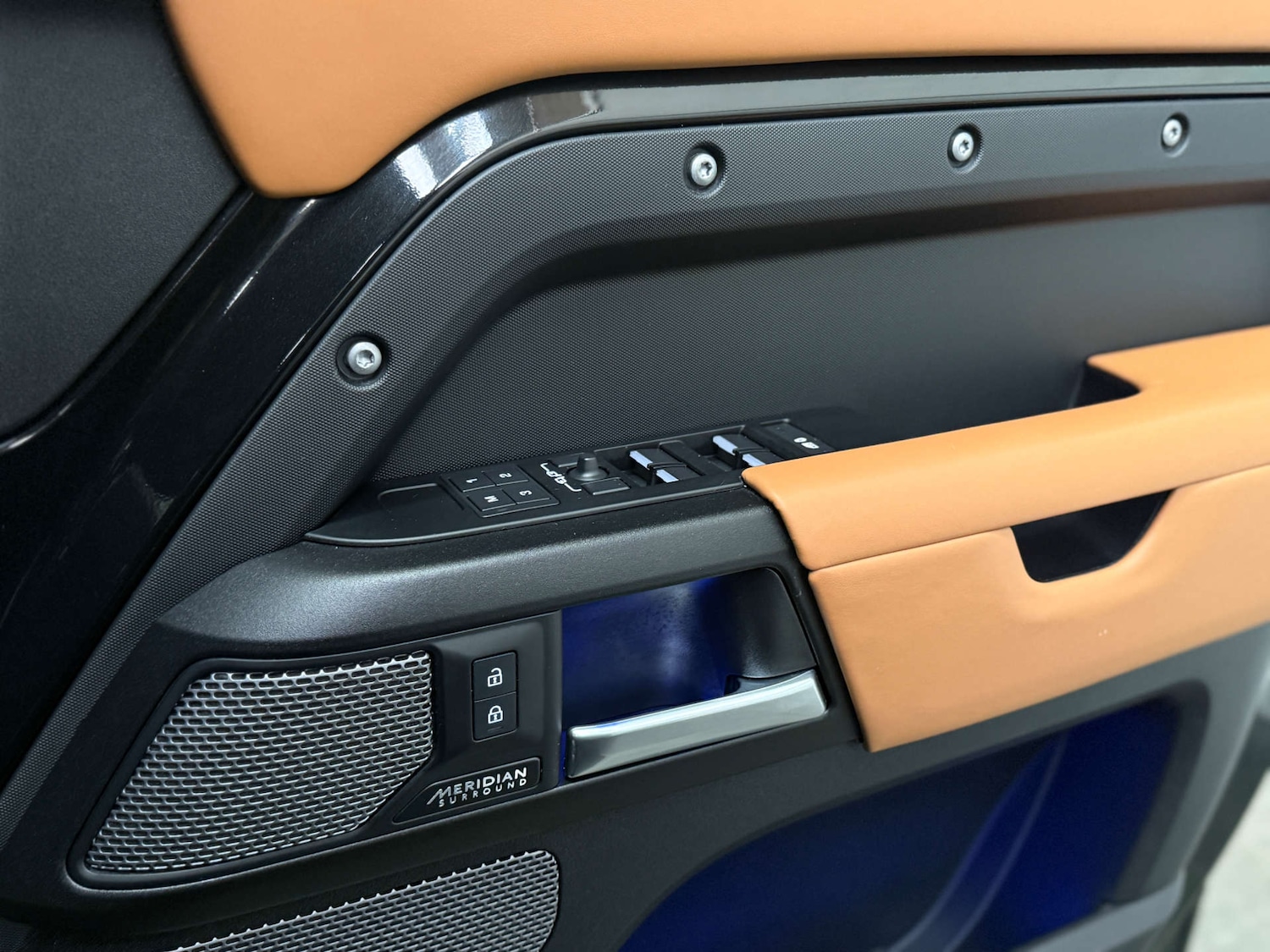 Used Land Rover Defender 2022 for sale - 77558189: Photo 30