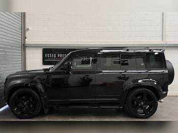 Used Land Rover Defender 2022 for sale - 77558189: Photo