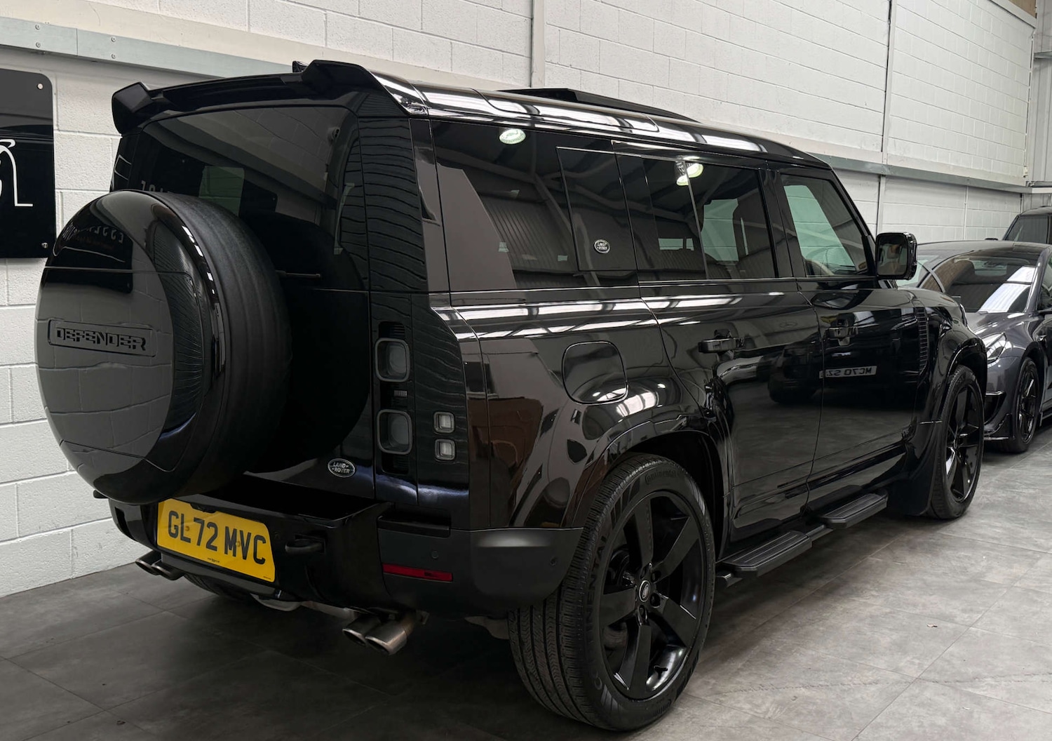 Used Land Rover Defender 2022 for sale - 77558189: Photo 6