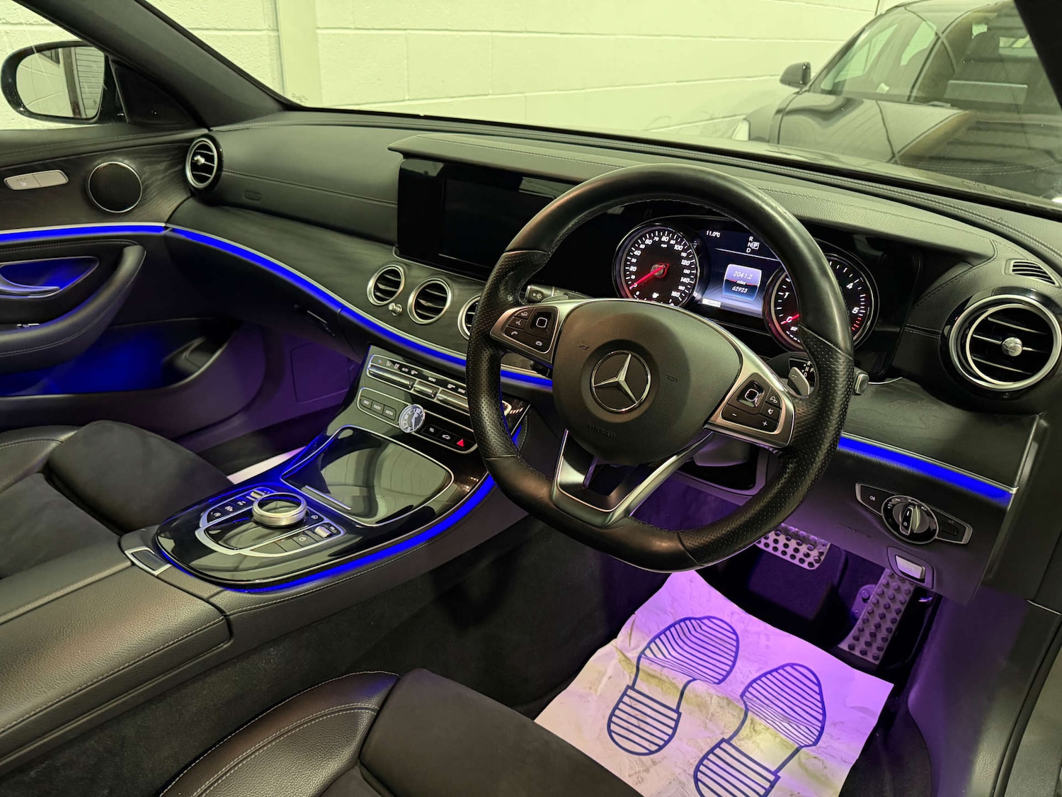 Used Mercedes-Benz E Class 2016 for sale - 76837449: Photo 8