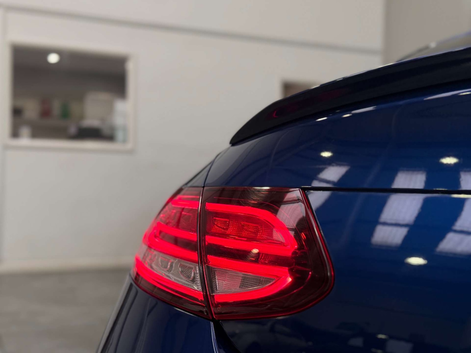 Used Mercedes-Benz C Class 2020 for sale - 76331503: Photo 10