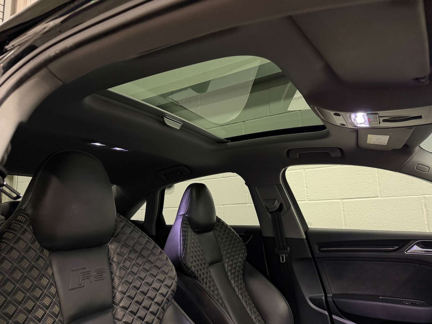 Used Audi RS3 2019 for sale - 76837455: Photo 15