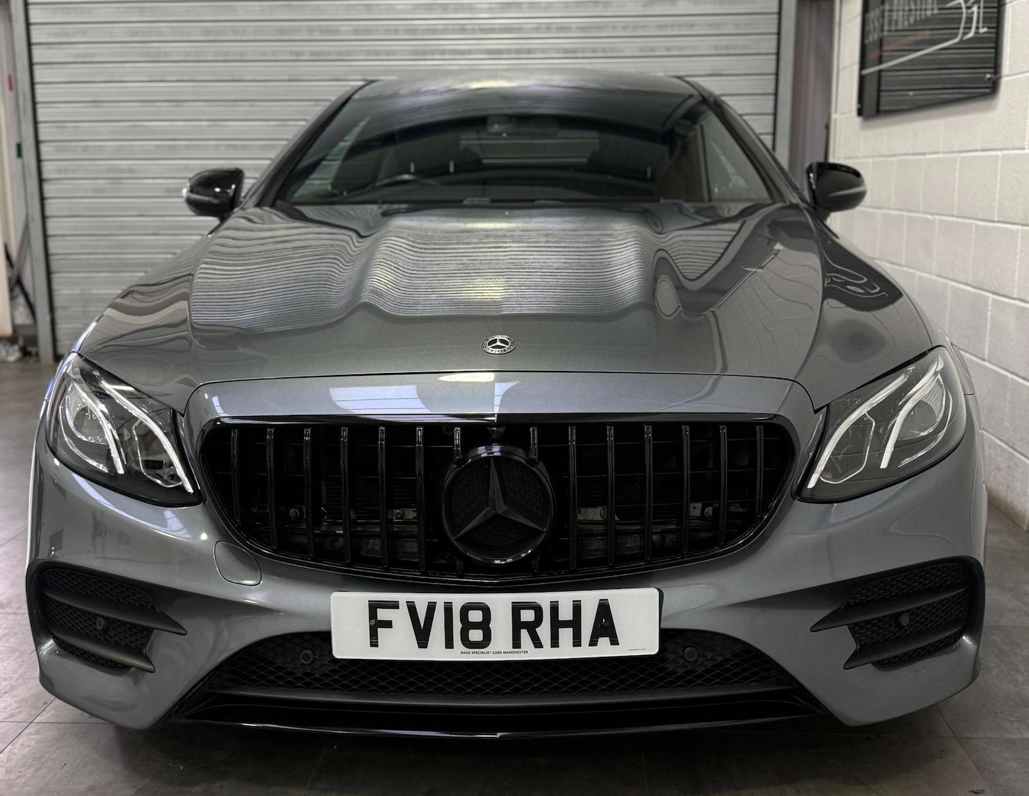 Used Mercedes-Benz E Class 2018 for sale - 76866955: Photo 2