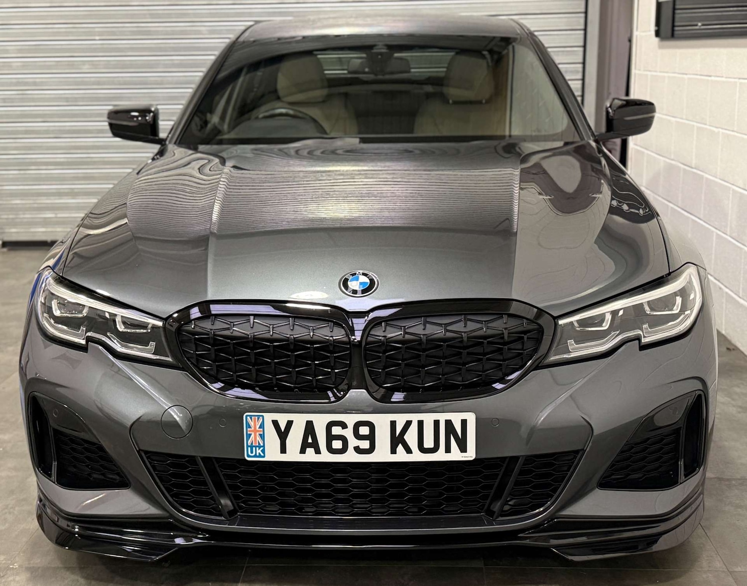 Used BMW 3 Series 2019 for sale - 77669292: Photo 2