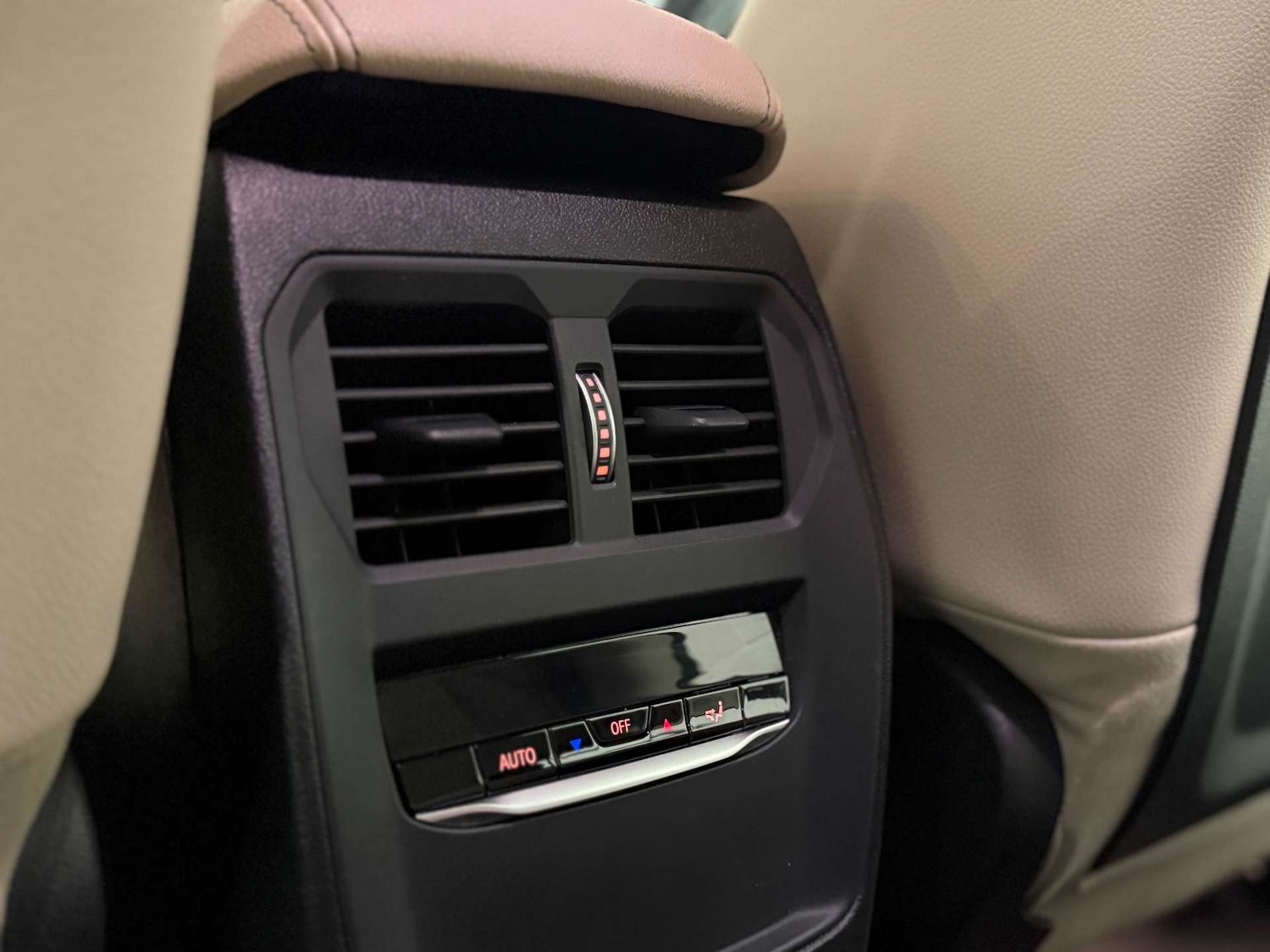 Used BMW 3 Series 2019 for sale - 77669292: Photo 29