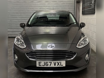 Used Ford Fiesta 2017 for sale - 76003680: Photo 2