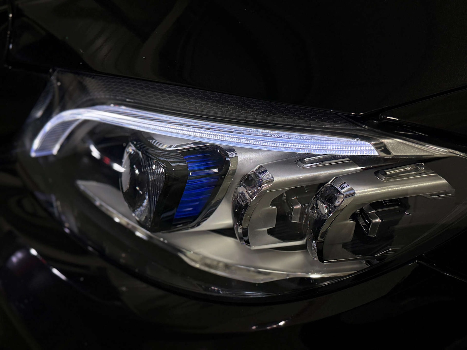 Used Mercedes-Benz C Class 2019 for sale - 76744013: Photo 11