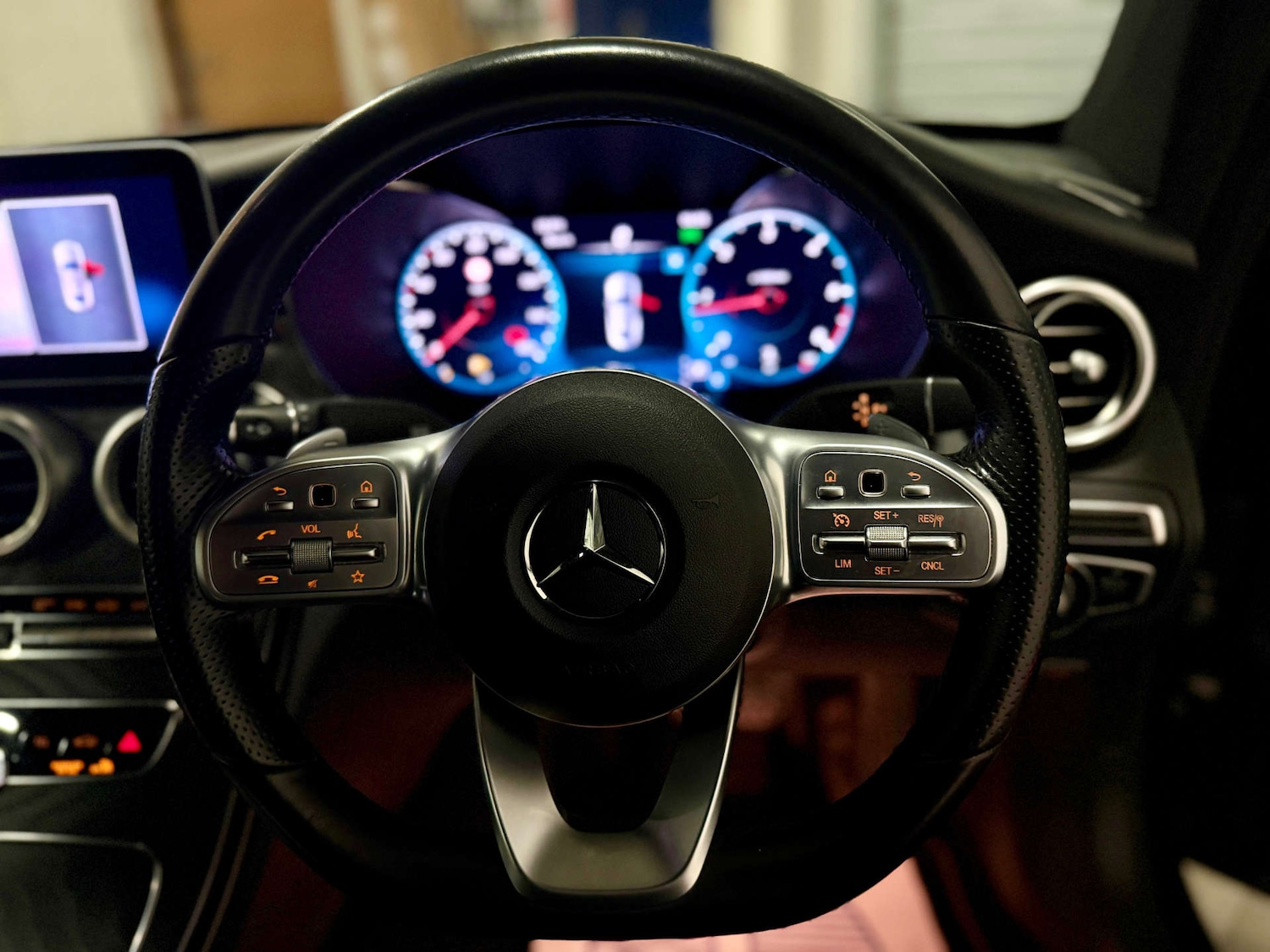 Used Mercedes-Benz C Class 2019 for sale - 76744013: Photo 12