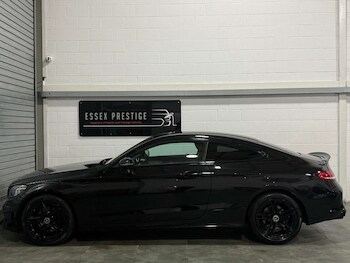 Used Mercedes-Benz C Class 2019 for sale - 76744013: Photo