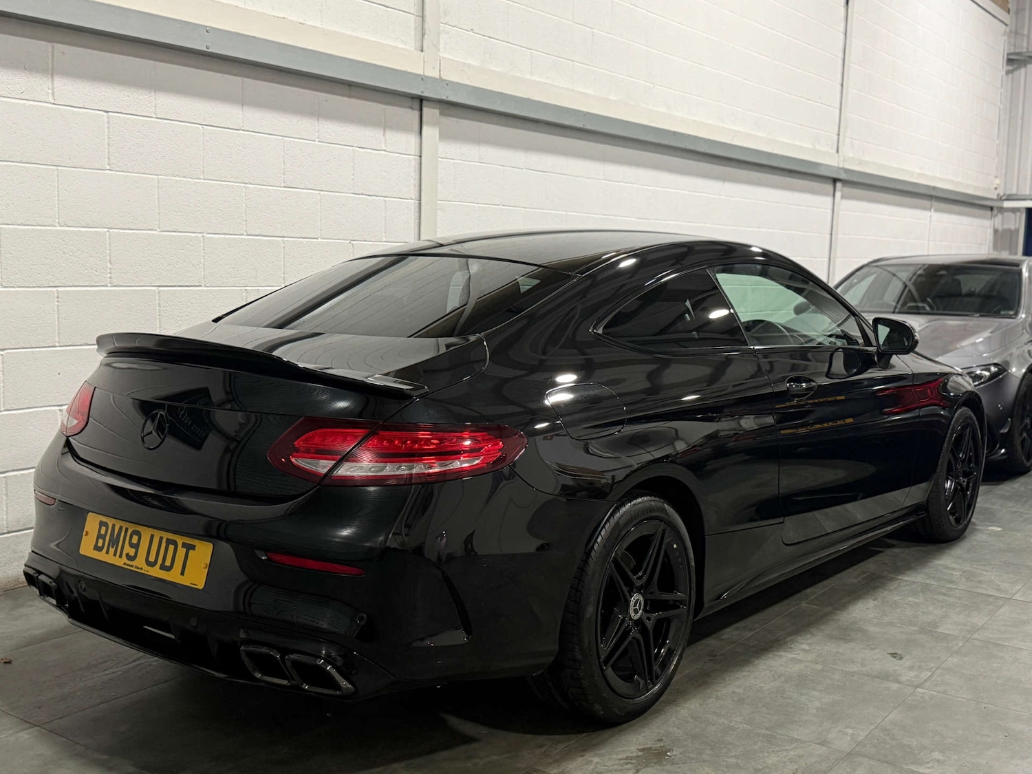 Used Mercedes-Benz C Class 2019 for sale - 76744013: Photo 4