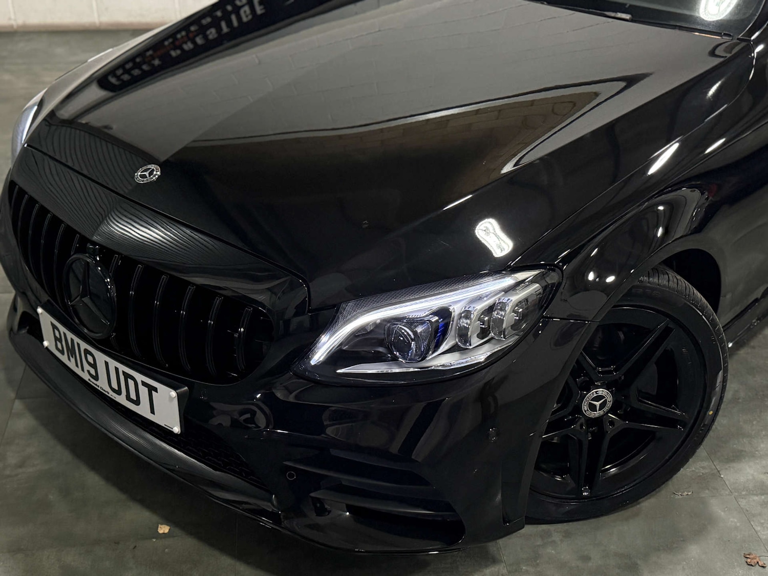 Used Mercedes-Benz C Class 2019 for sale - 76744013: Photo 9