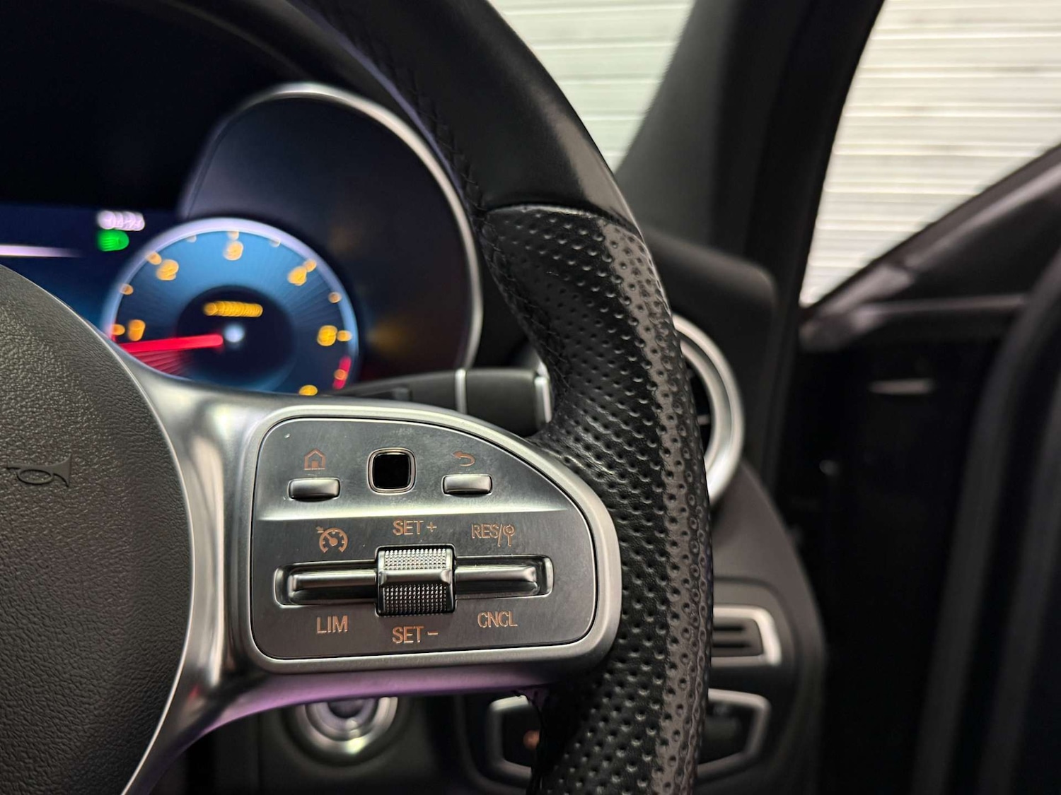 Used Mercedes-Benz C Class 2020 for sale - 77735060: Photo 25