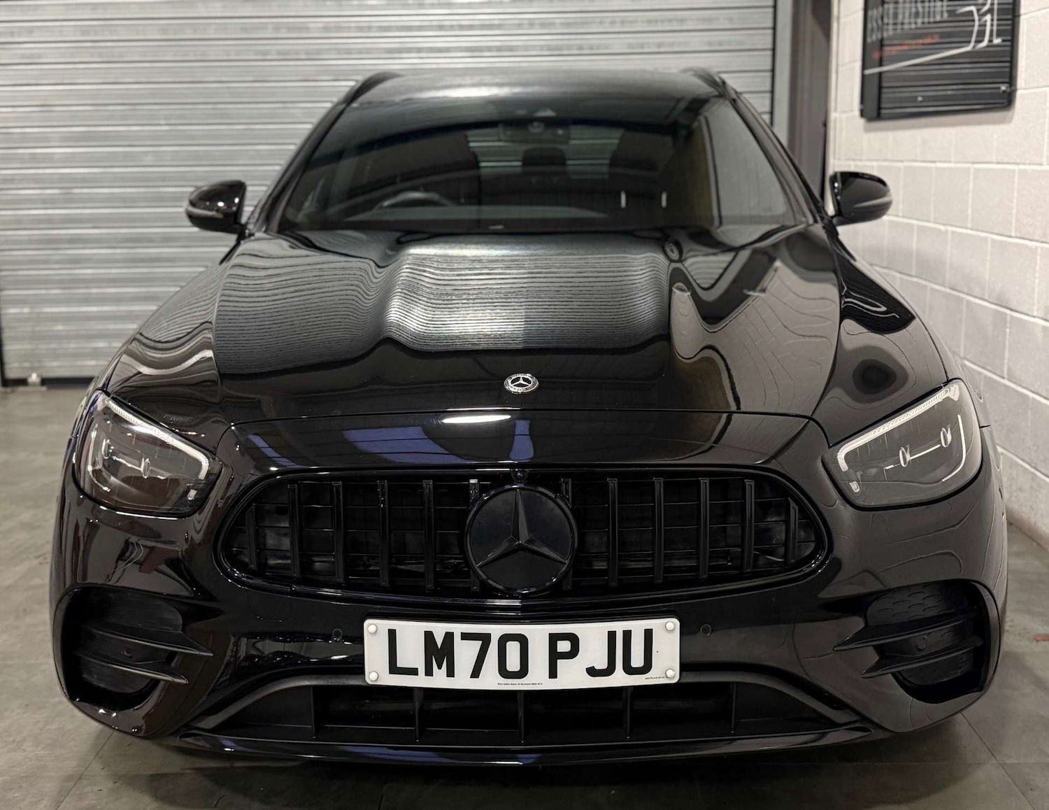 Used Mercedes-Benz E Class 2020 for sale - 76711694: Photo 2