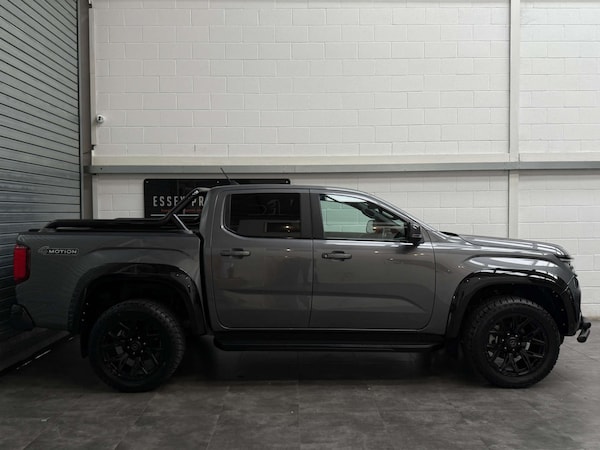 Used Volkswagen Amarok 2023 for sale - 76277818: Photo 4