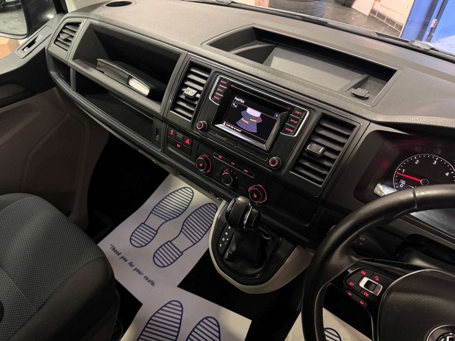 Used Volkswagen Transporter 2017 for sale - 76387486: Photo 15