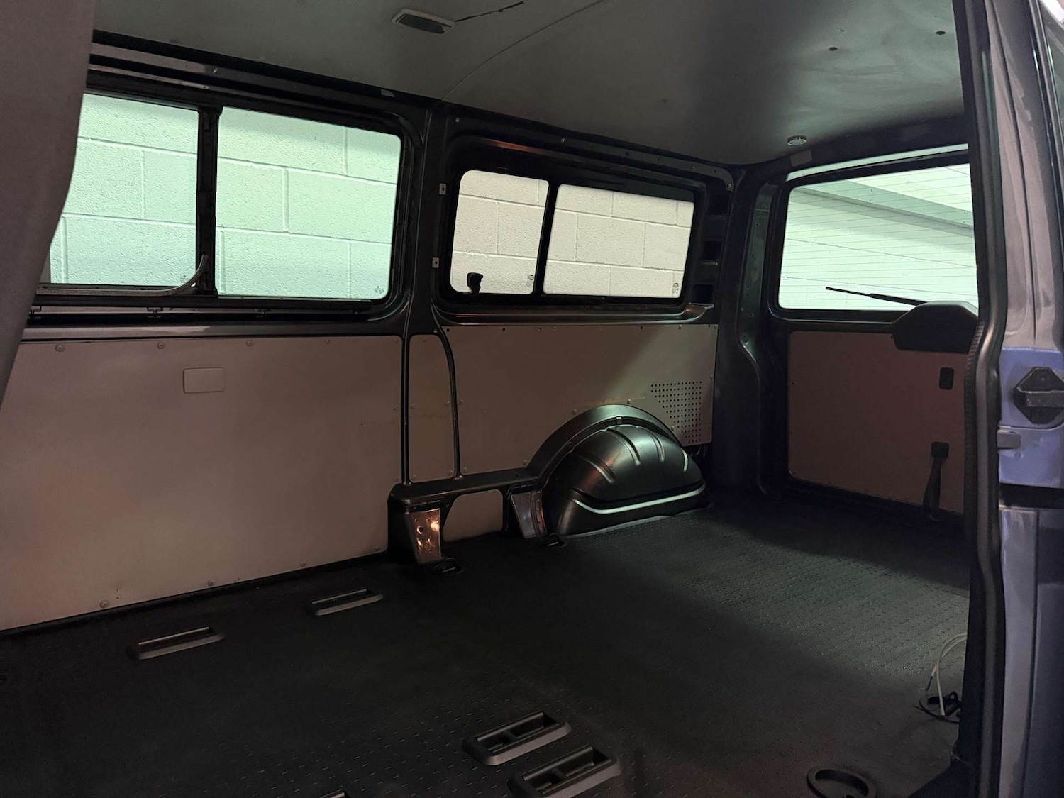 Used Volkswagen Transporter 2017 for sale - 76387486: Photo 19