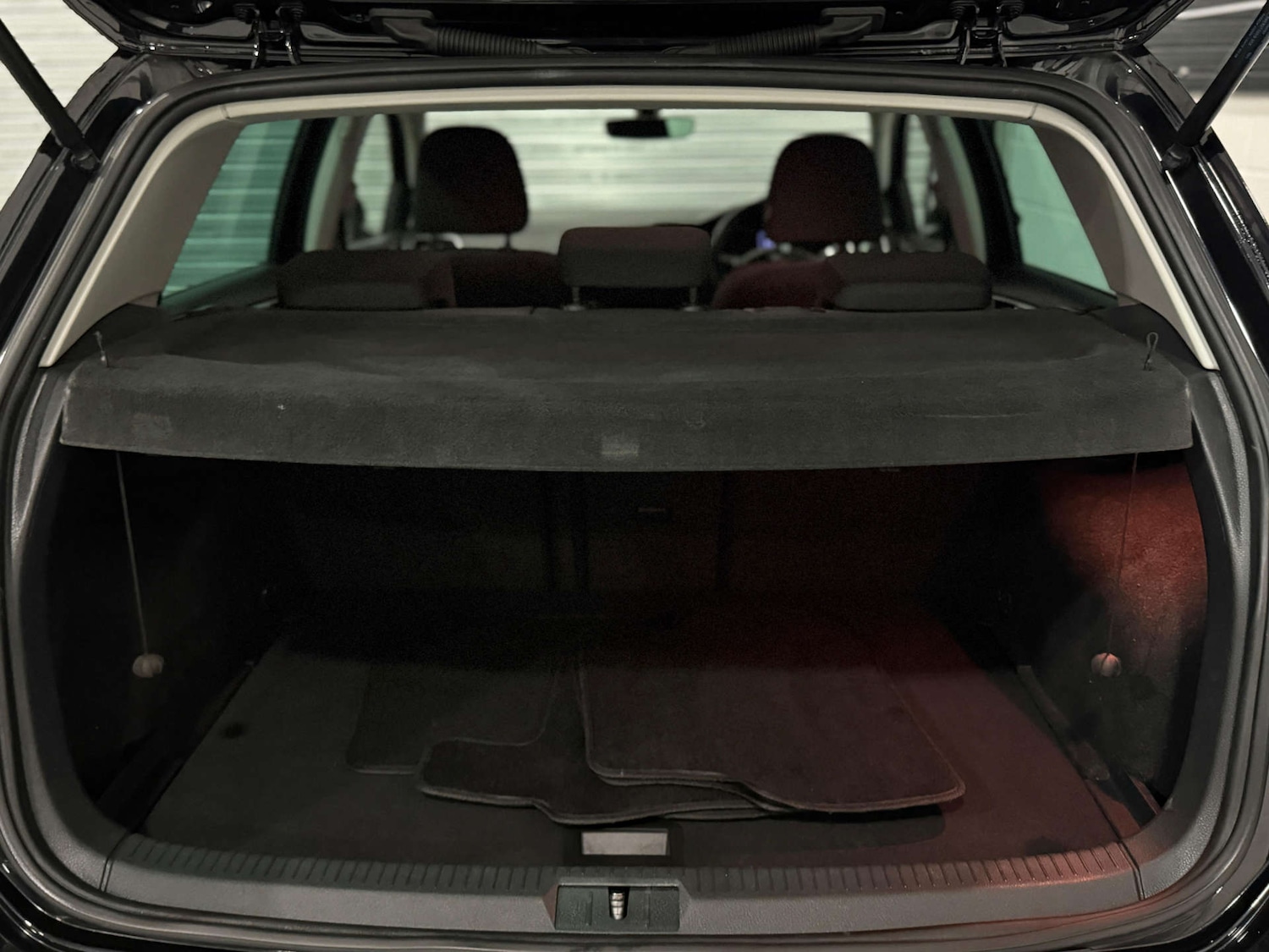 Used Volkswagen Golf 2019 for sale - 77147766: Photo 25