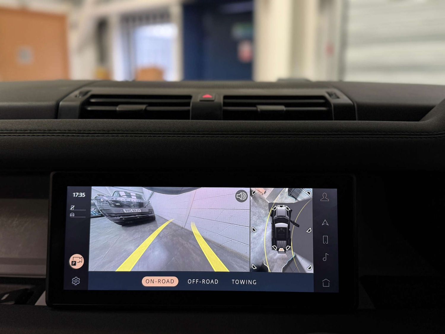 Used Land Rover Defender 2020 for sale - 77115851: Photo 17