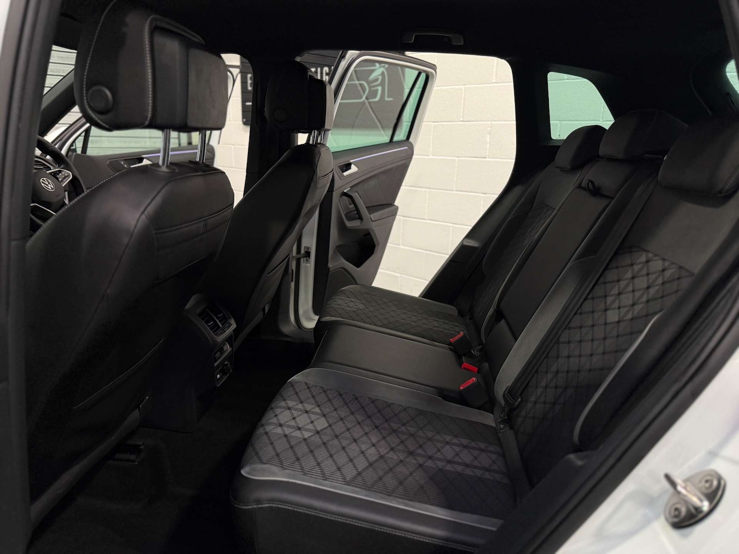 Used Volkswagen Tiguan 2021 for sale - 77688317: Photo 18