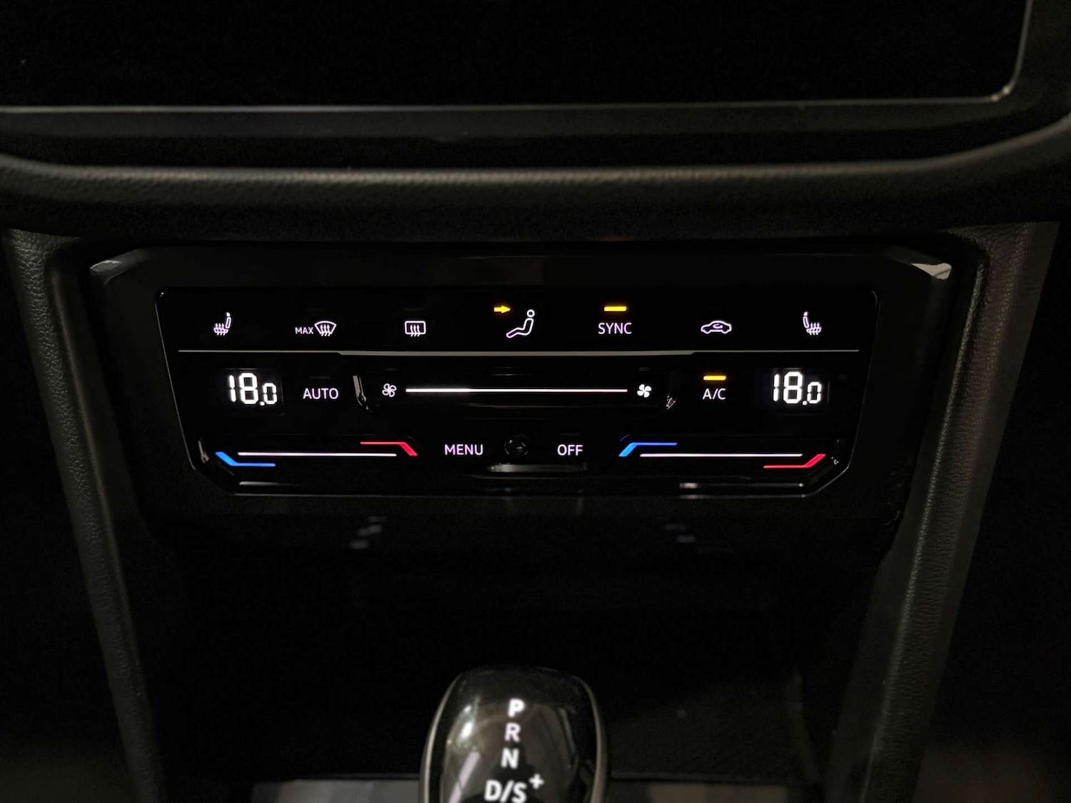 Used Volkswagen Tiguan 2021 for sale - 77688317: Photo 25