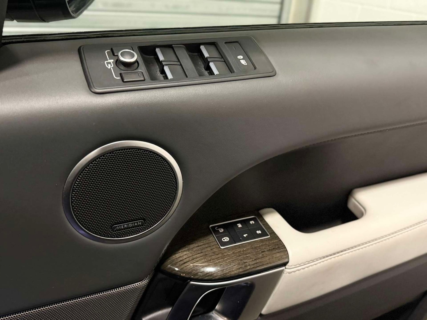 Used Land Rover Range Rover Sport 2016 for sale - 76726096: Photo 20