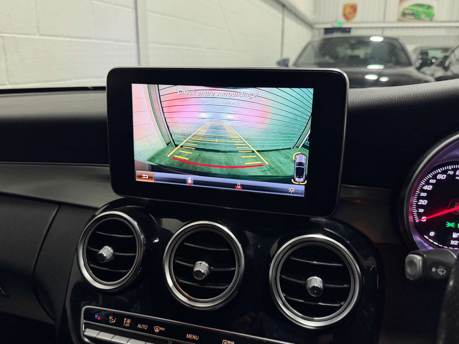 Used Mercedes-Benz C Class 2017 for sale - 76837463: Photo 17