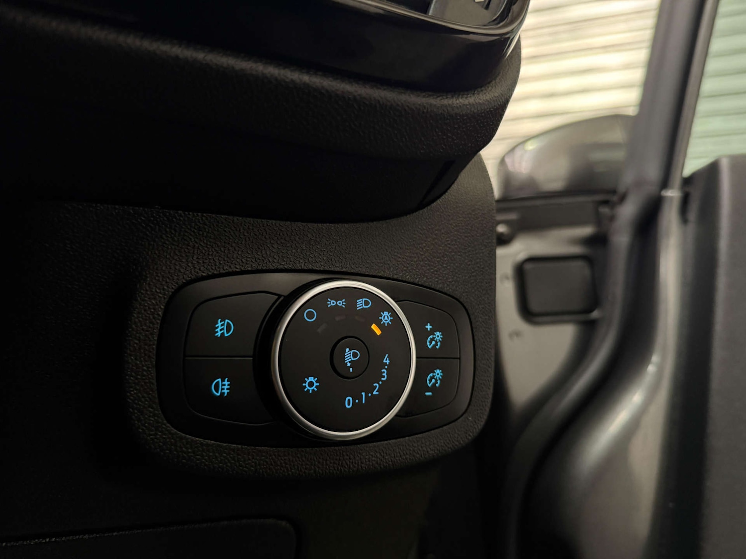 Used Ford Fiesta 2017 for sale - 76277827: Photo 19