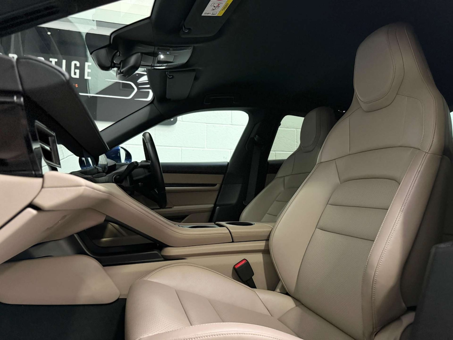 Used Porsche Taycan 2022 for sale - 76159782: Photo 19
