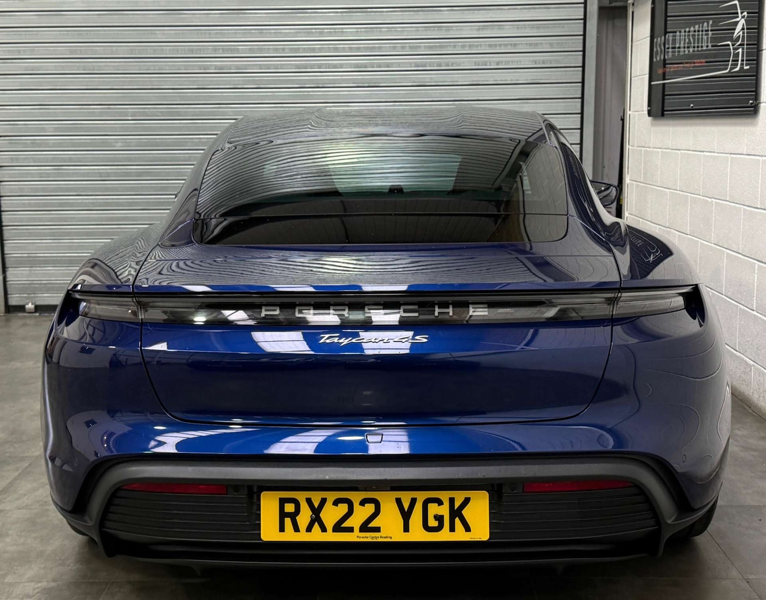 Used Porsche Taycan 2022 for sale - 76159782: Photo 7