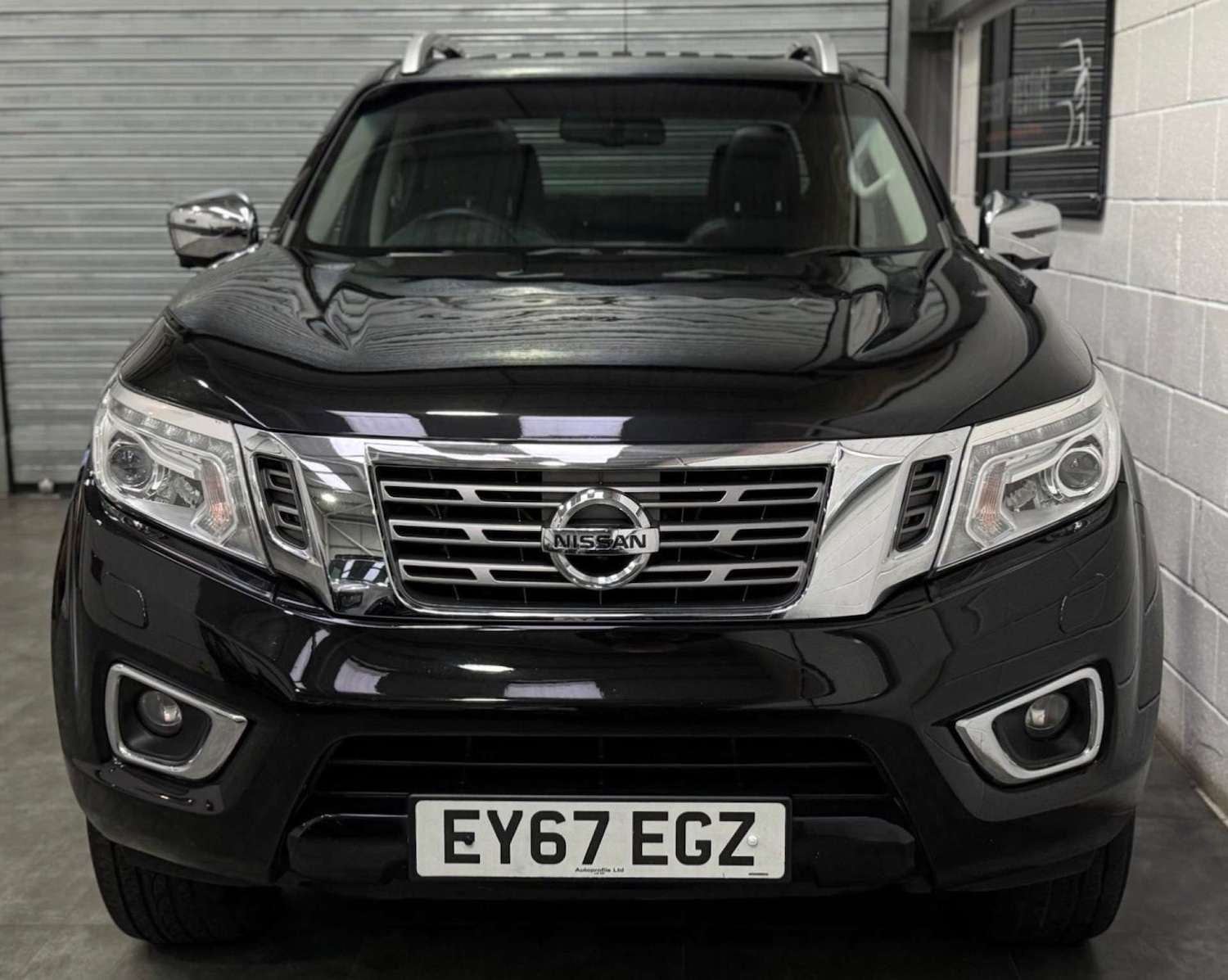 Used Nissan Navara 2017 for sale - 76157415: Photo 2
