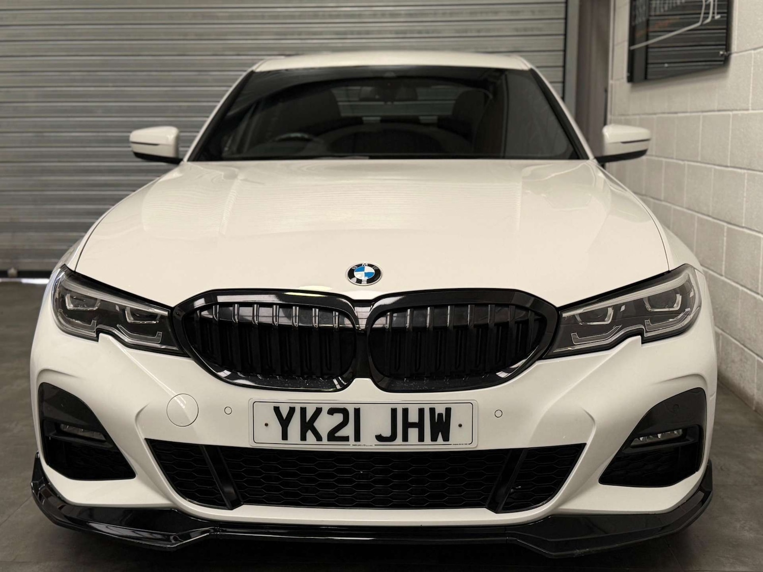 Used BMW 3 Series 2021 for sale - 76345016: Photo 2