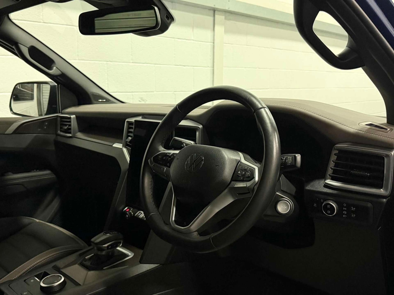 Used Volkswagen Amarok 2023 for sale - 77373162: Photo 15