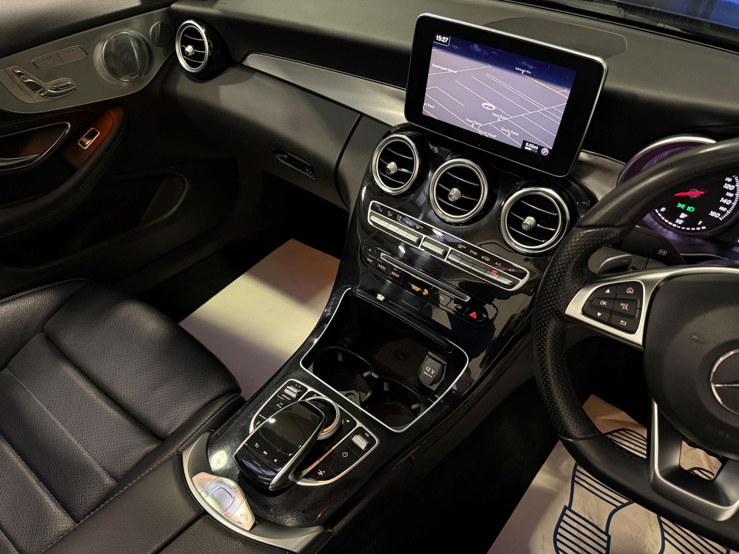 Used Mercedes-Benz C Class 2016 for sale - 76931774: Photo 23