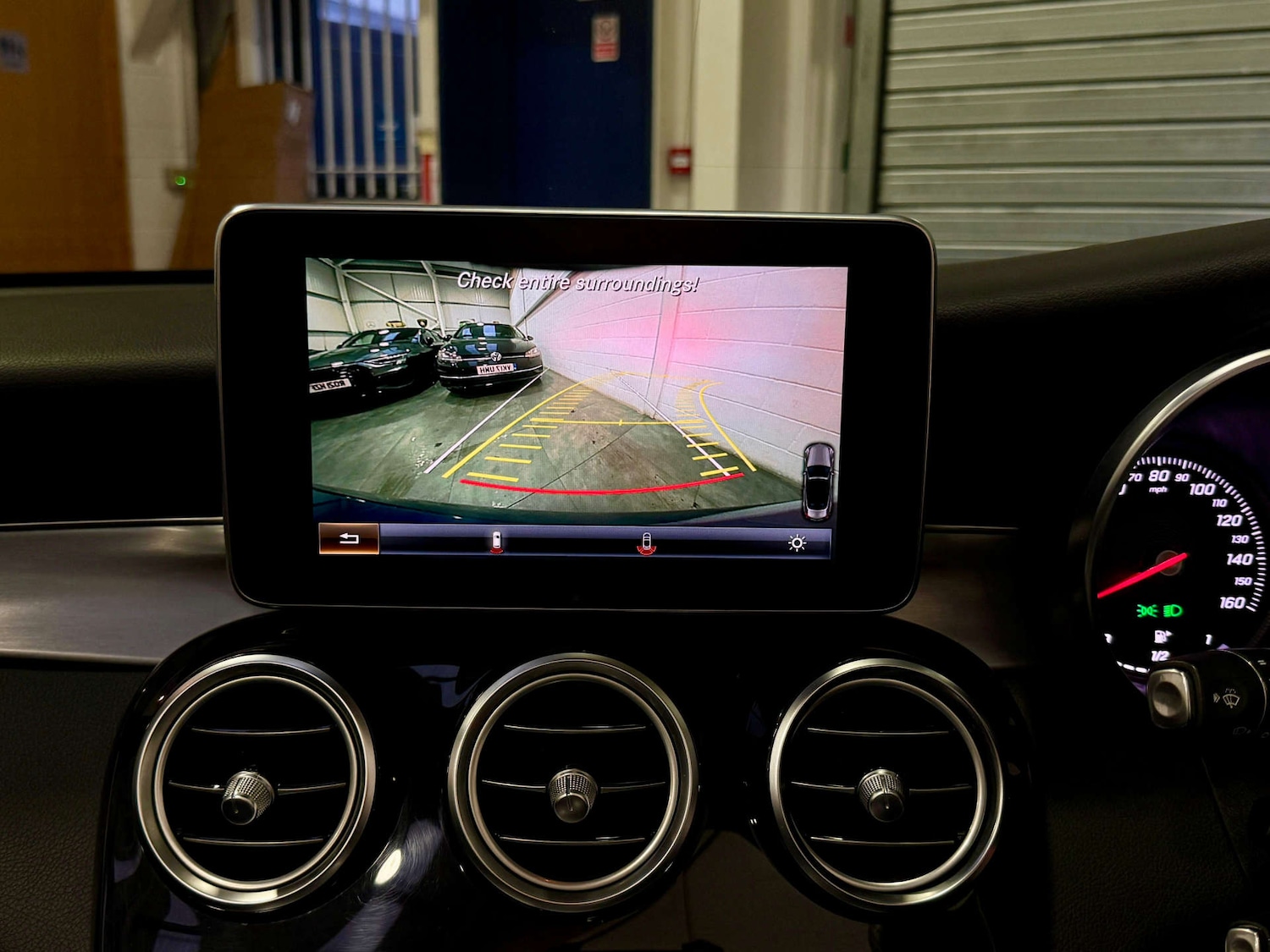 Used Mercedes-Benz C Class 2016 for sale - 76931774: Photo 25