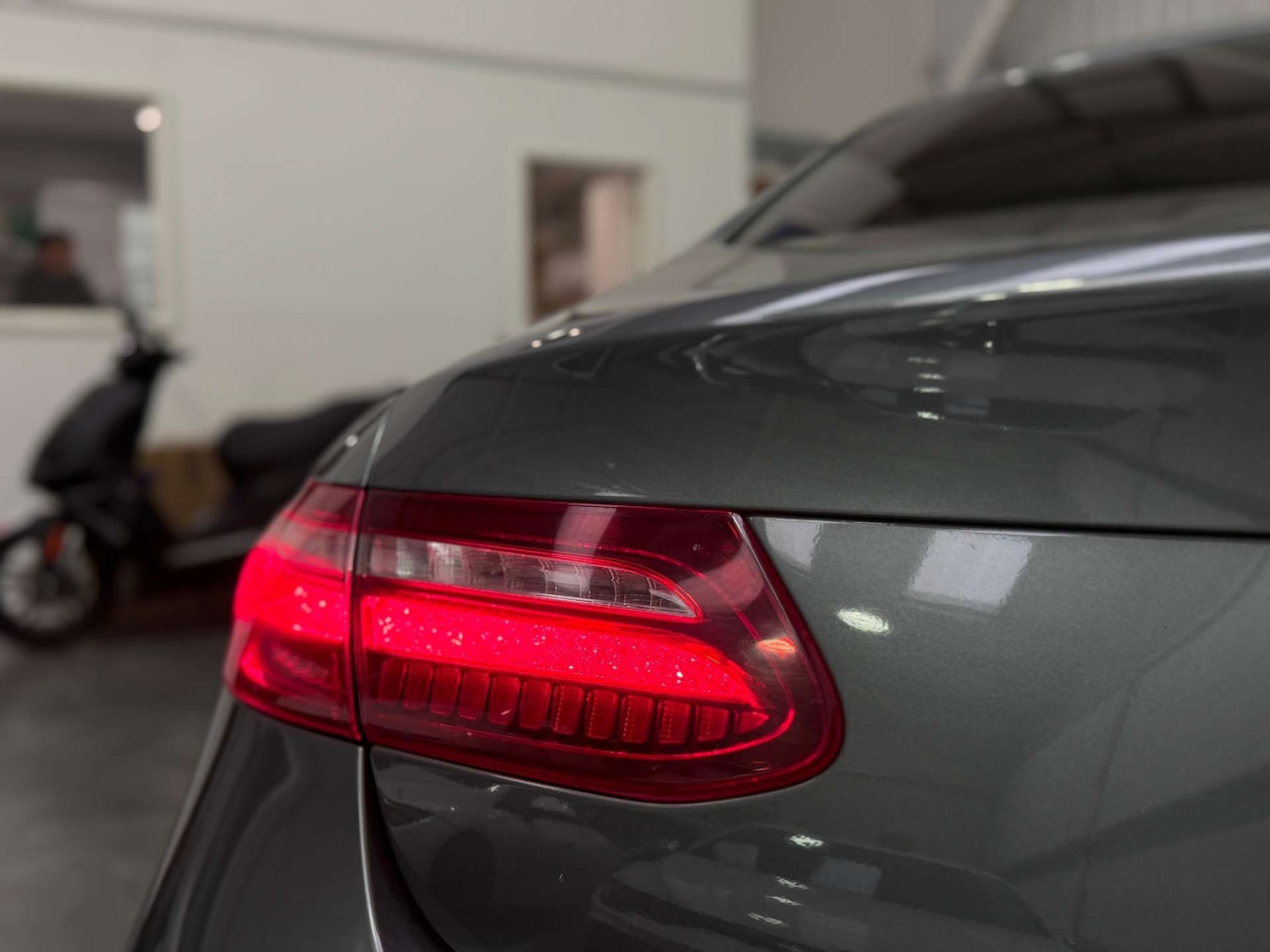 Used Mercedes-Benz E Class 2018 for sale - 77850616: Photo 9