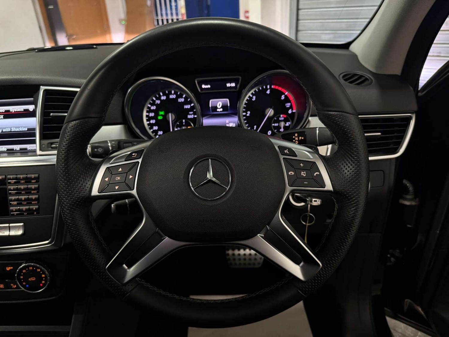 Used Mercedes-Benz M Class 2015 for sale - 76940201: Photo 13