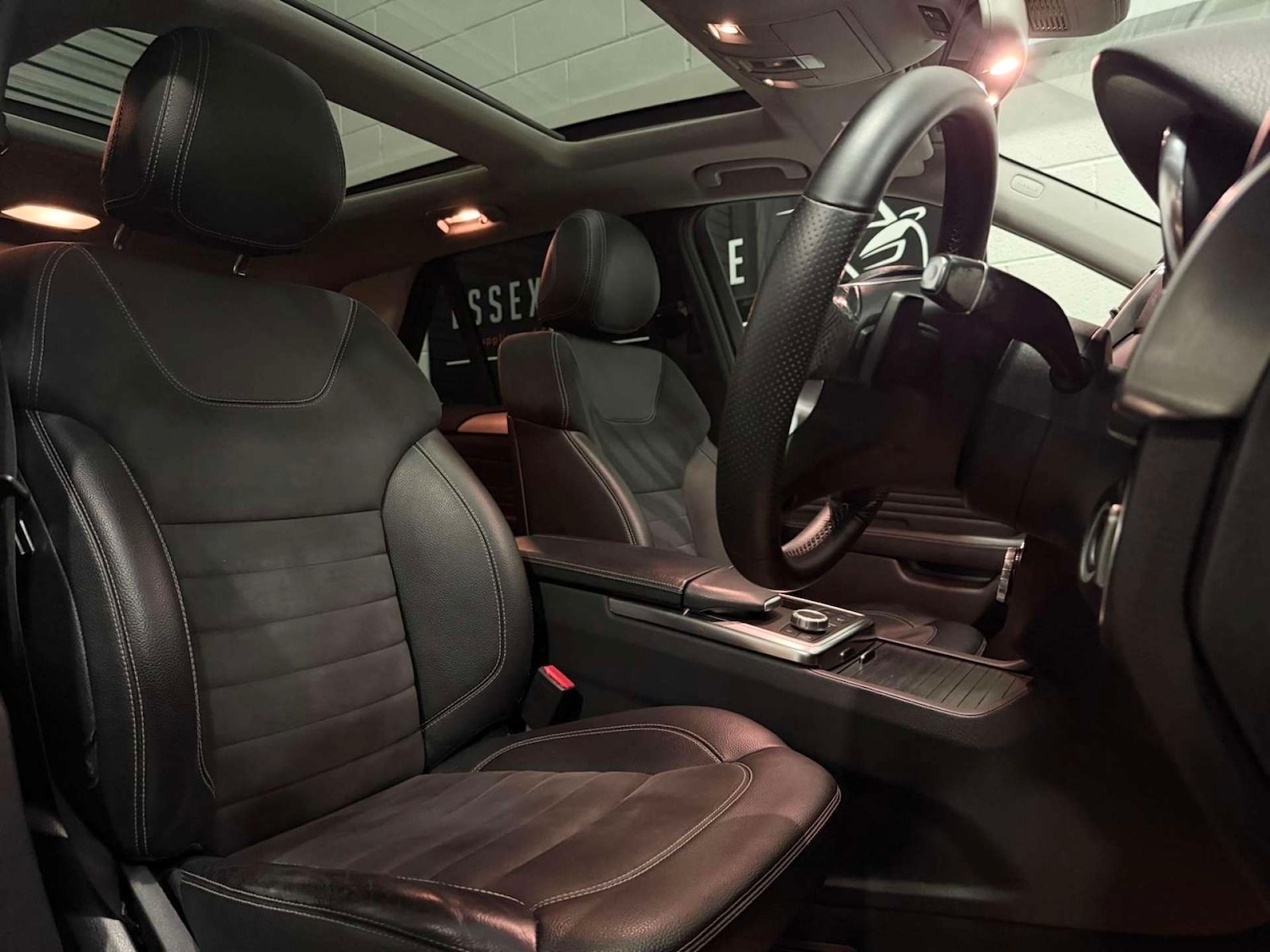 Used Mercedes-Benz M Class 2015 for sale - 76940201: Photo 15